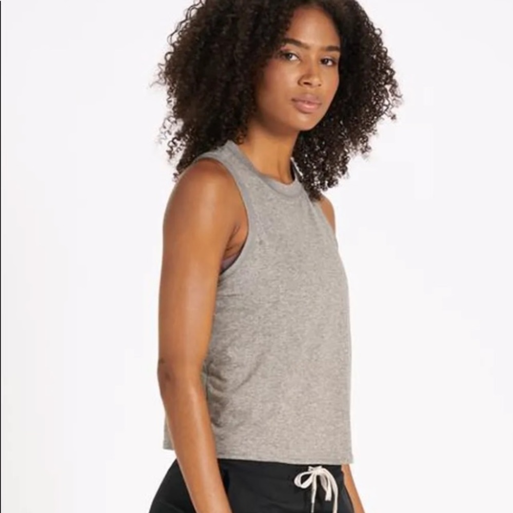 Vuori Energy Top Heather Gray XS